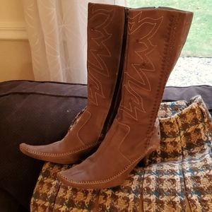Women's Brown Heeled Western Boots